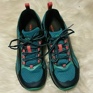 Merrell Womens Siren Edge Waterproof Vibram shoes